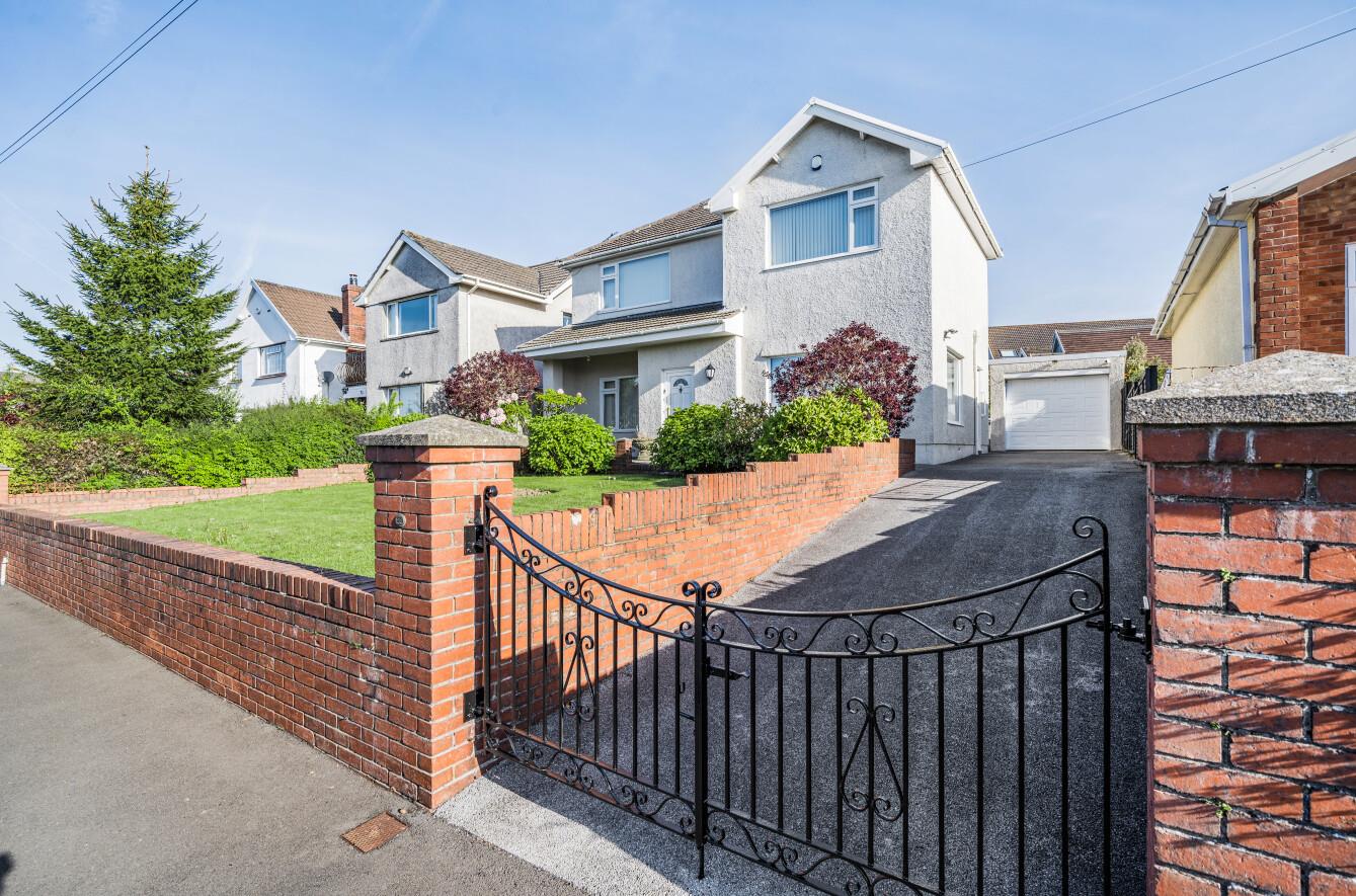 Bron Y Bryn, Killay, Swansea, SA2 7NP